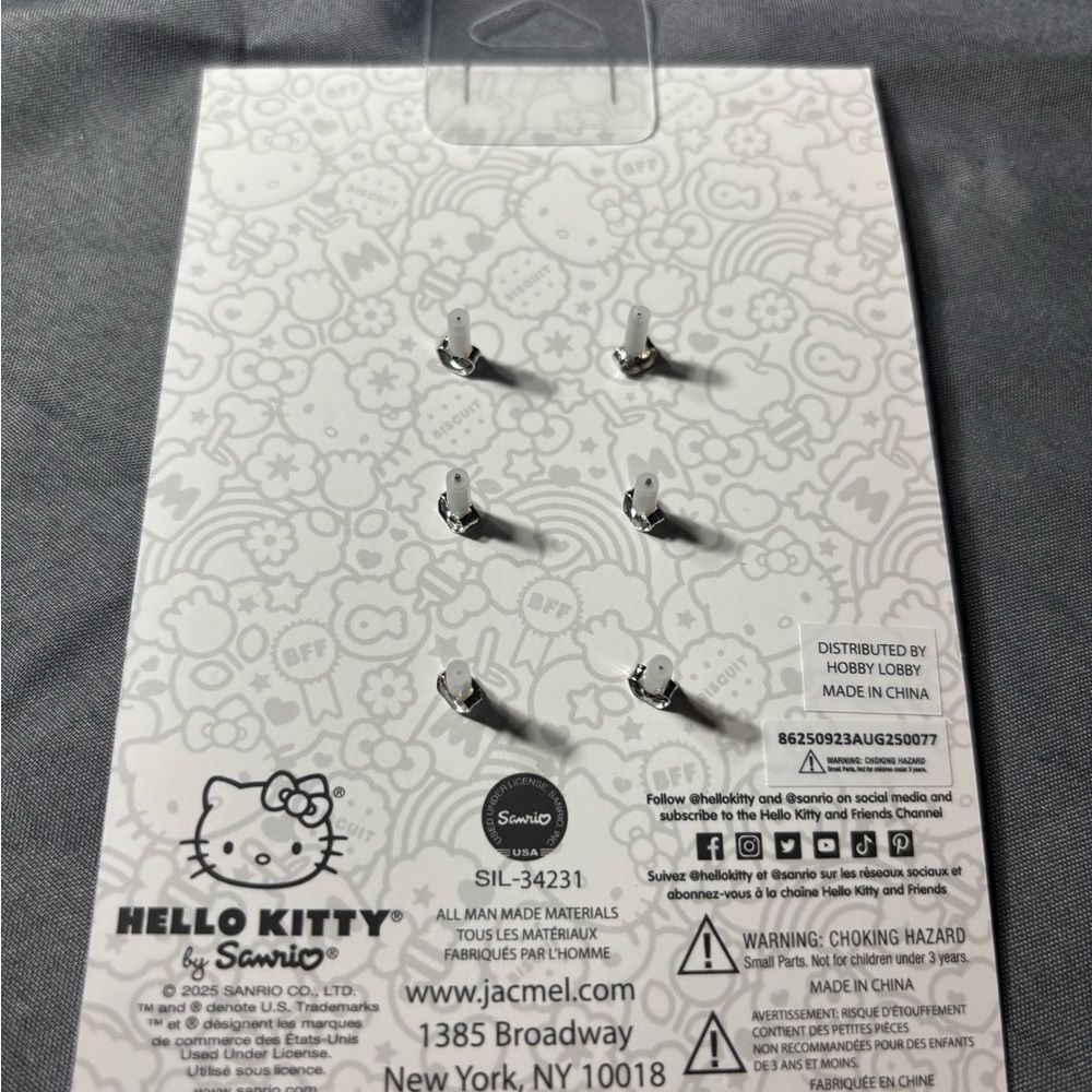 3 pc New Hello Kitty Earrings Set NWT - Picture 4 of 4
